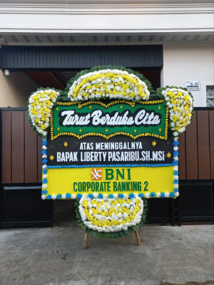 Papan Bunga Duka di Telang Baru
